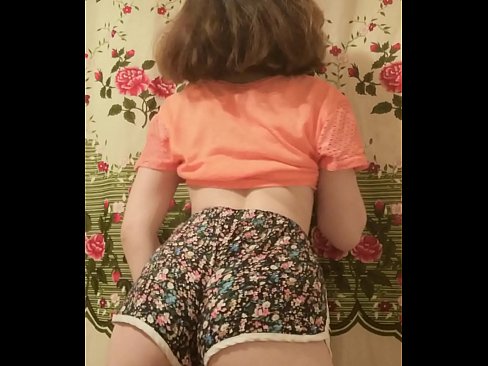 ❤️ Sexy mladá kočka svléká šortky před kamerou. Anal porno u porna cs.com-porn-hat.ru